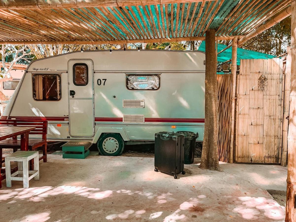 Beach House Camp На Джомтьен Экстерьер фото